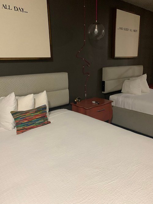 Hotel Ylem — Guest room