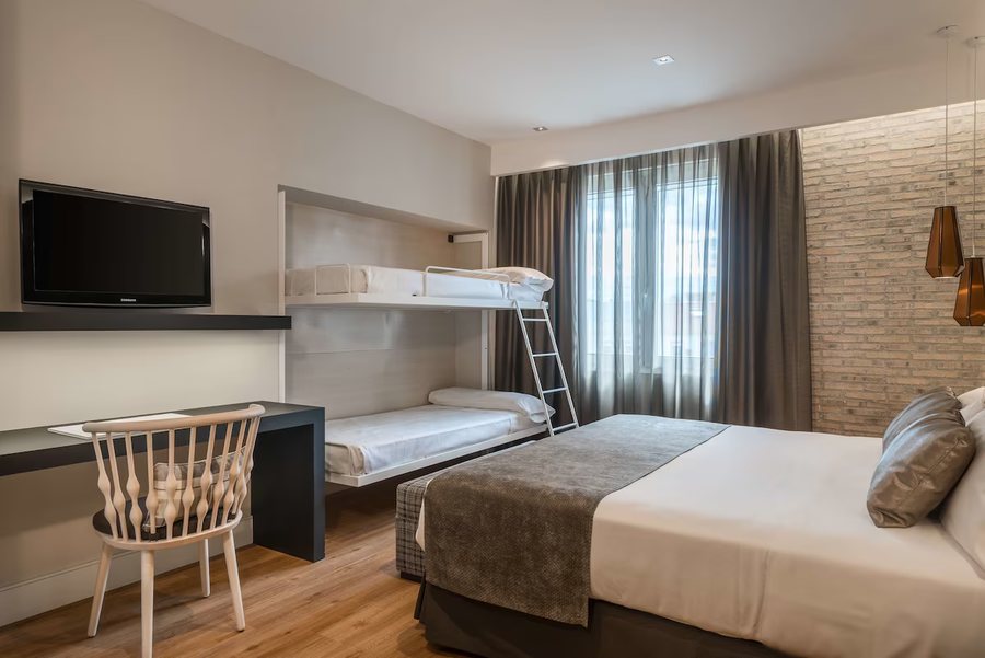 Hotel101 Madrid — Guest room