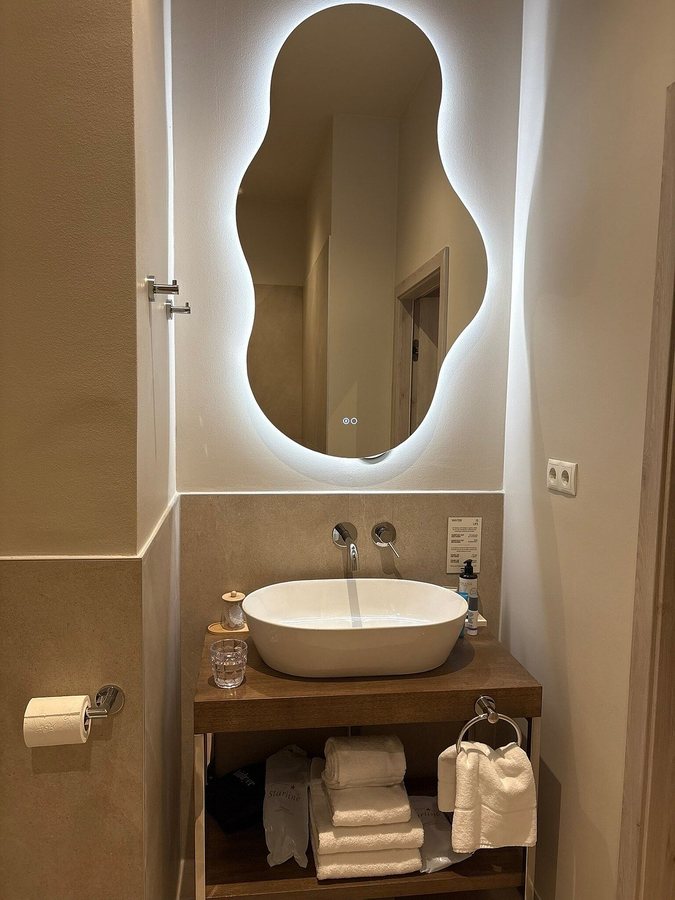 House Of Ble — Bathroom