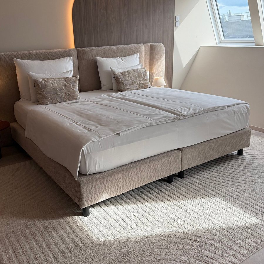 House Of Ble — Guest room
