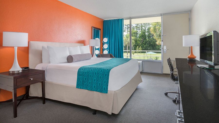 Howard Johnson Berkeley — Guest room