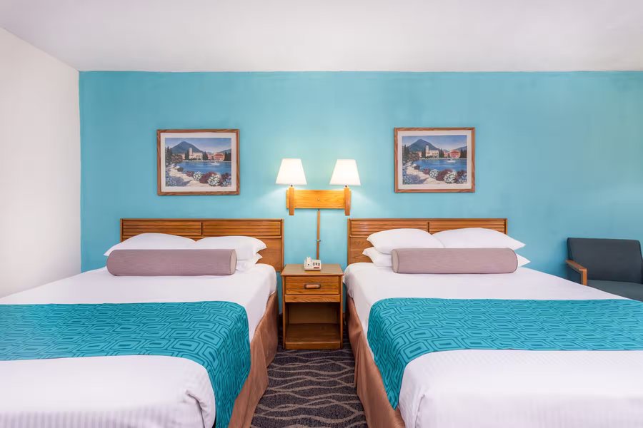 Howard Johnson by Wyndham Commerce GA — Guest room