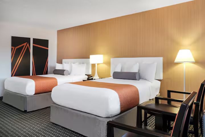 Howard Johnson by Wyndham Lima — Guest room