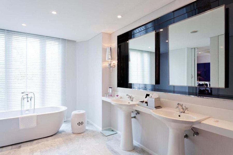 Hua Chang Heritage Hotel — Bathroom