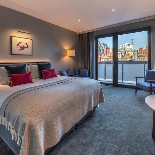 Hub by Premier Inn London Covent Garden hotel — Guest room