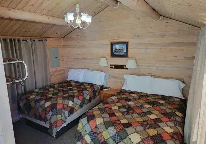 Hulett Motel — Guest room