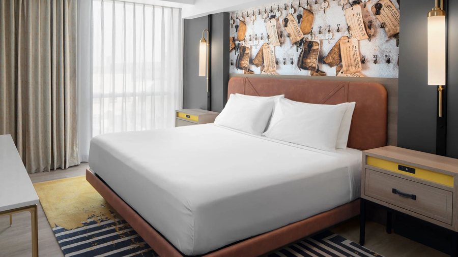 Hyatt Centric Beale Street Memphis — Guest room