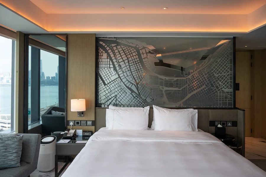 Hyatt Centric Victoria Harbour Hong Kong — Guest room