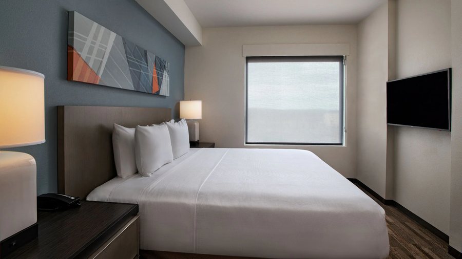Hyatt House Carlsbad — Guest room