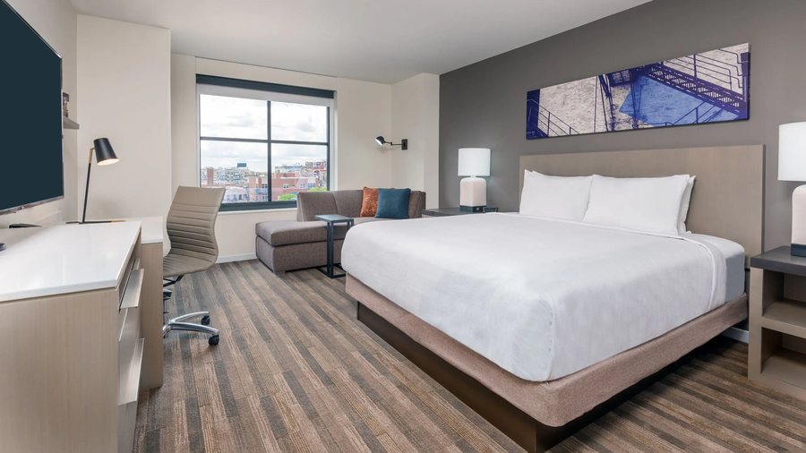 Hyatt House Chicago West Loop Fulton Market — Guest room