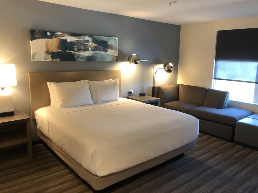 Hyatt House Davis — Guest room