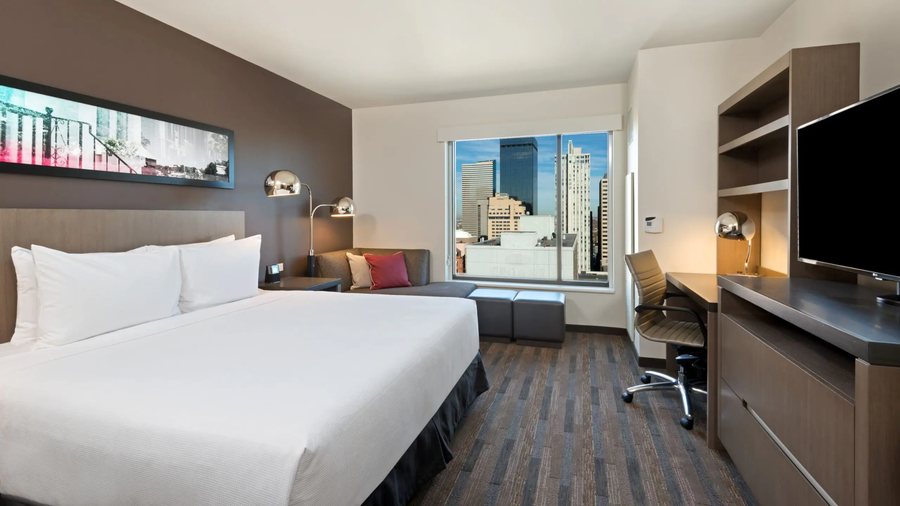 Hyatt House Denver Downtown — Guest room