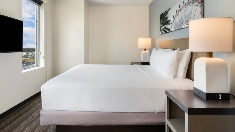 Hyatt House Orlando International Drive Orlando Florida — Guest room