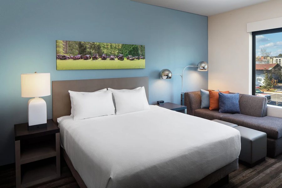 Hyatt House Tallahassee Capitol University — Guest room