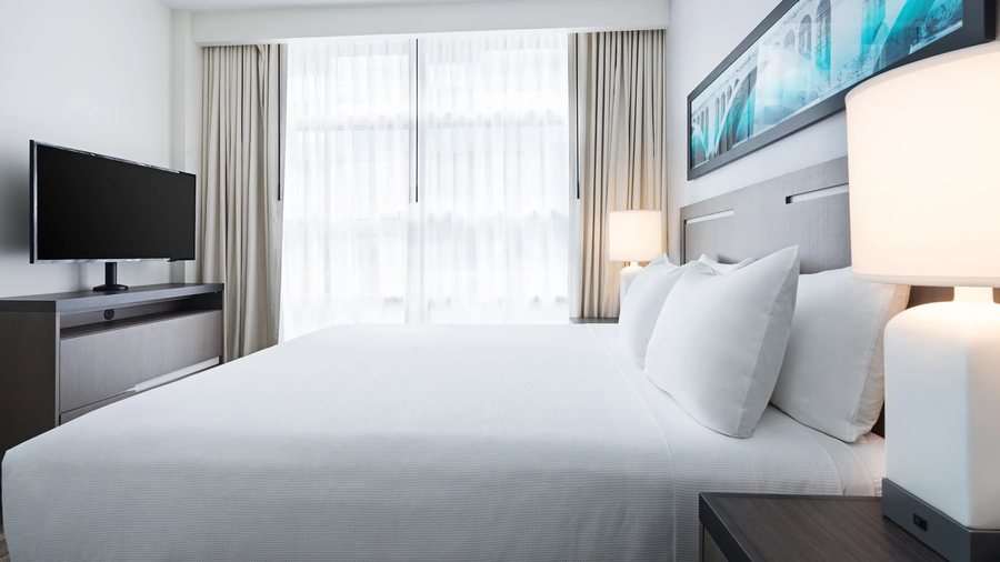 Hyatt House Washington DC The Wharf — Guest room