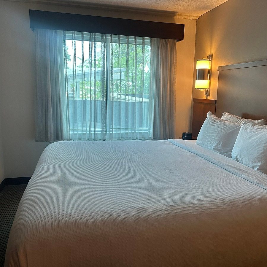 Hyatt Place Bethlehem — Guest room