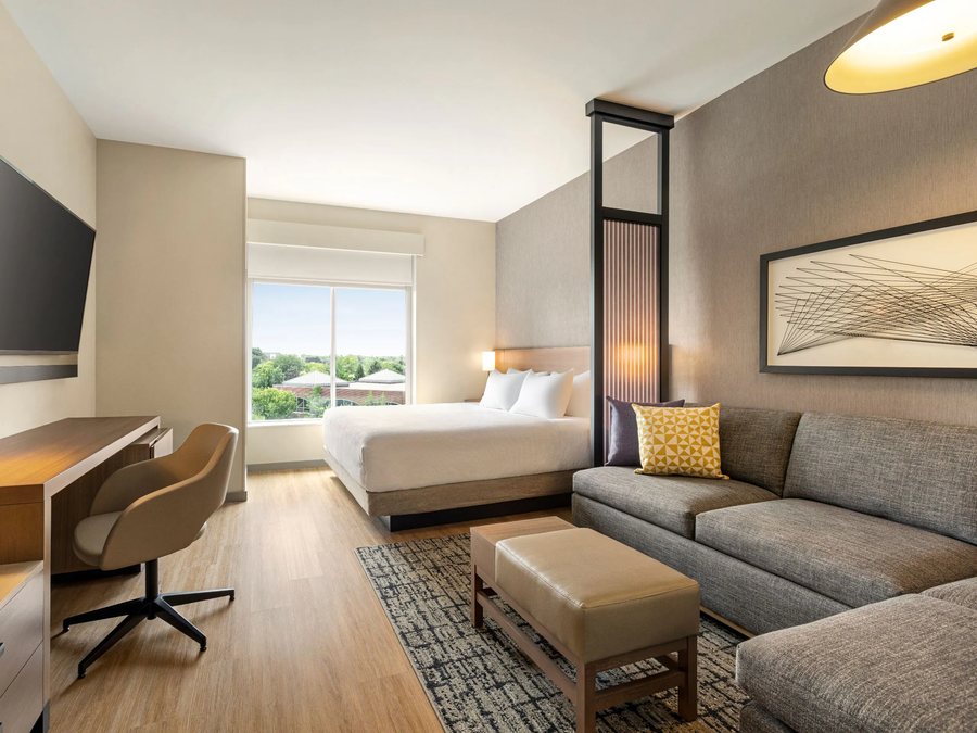 Hyatt Place Columbus Polaris — Guest room