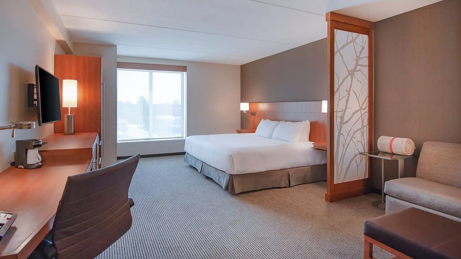 Hyatt Place Durham Southpoint — Guest room