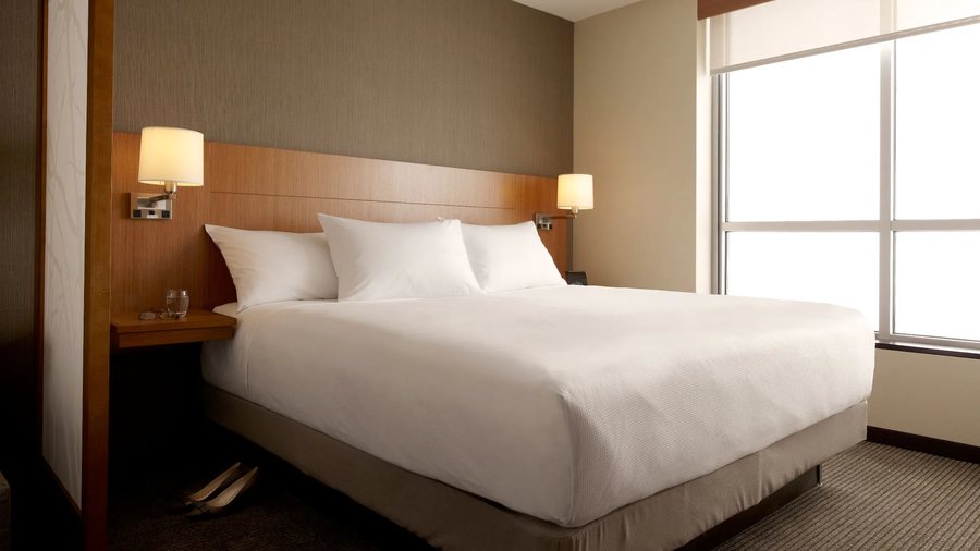 Hyatt Place Fort Myers At The Forum — Guest room