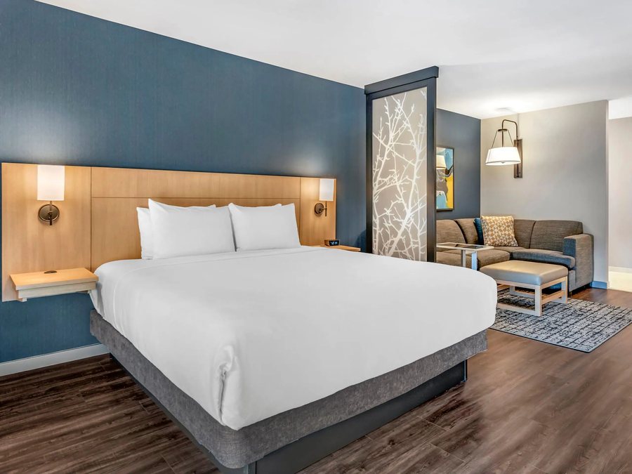 Hyatt Place Indianapolis Carmel — Guest room