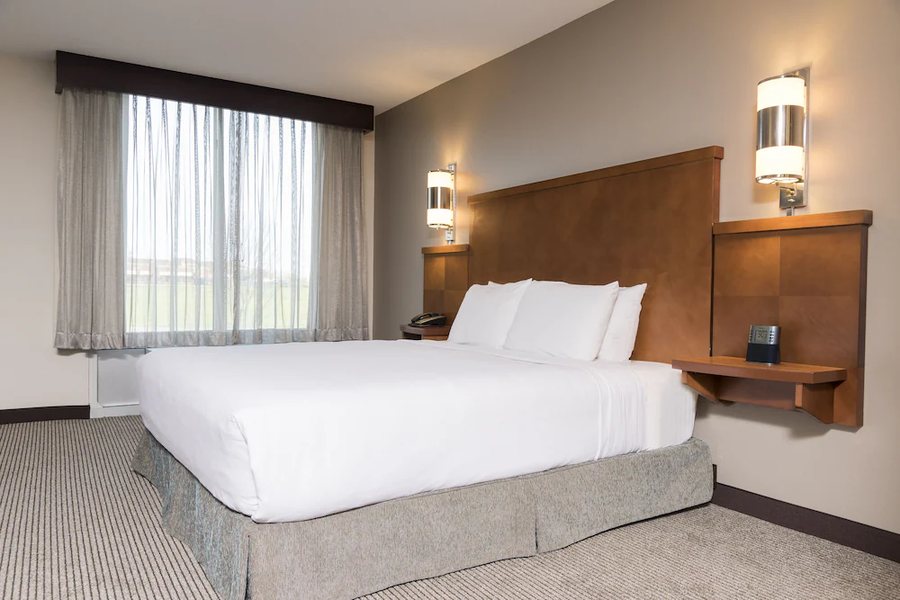 Hyatt Place Lexington — Guest room