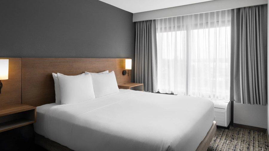 Hyatt Place Nashville Hendersonville — Guest room