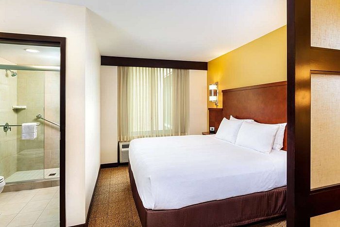 Hyatt Place San Diego Vista Carlsbad — Guest room