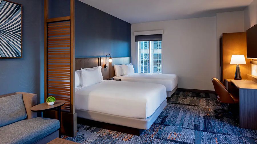 Hyatt Place Tampa Downtown — Guest room