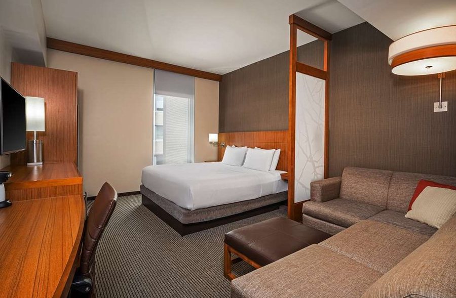 Hyatt Place Washington DC White House — Guest room
