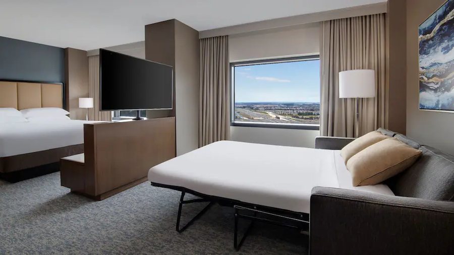 Hyatt Regency Dulles — Guest room