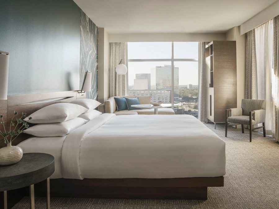 Hyatt Regency Houston Galleria — Guest room