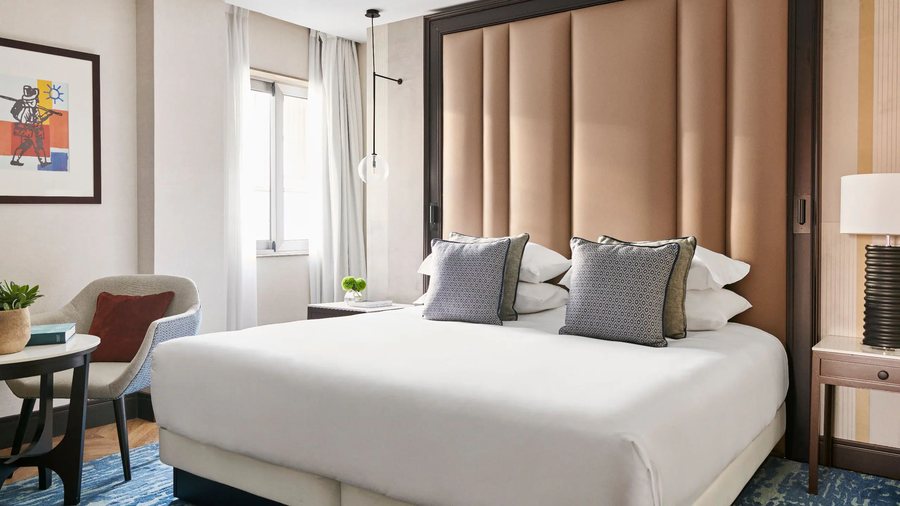 Hyatt Regency Madrid Residences — Guest room