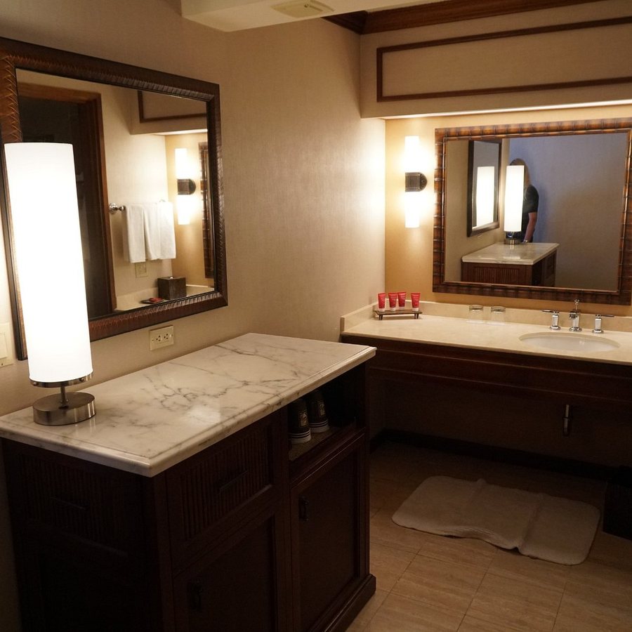 Hyatt Regency Maui Resort And Spa — Bathroom