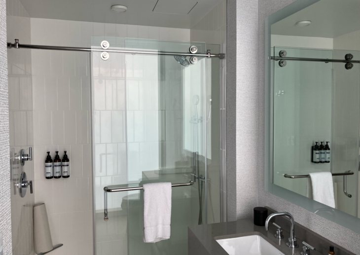 Hyatt Regency Salt Lake City Salt Lake City Utah — Bathroom