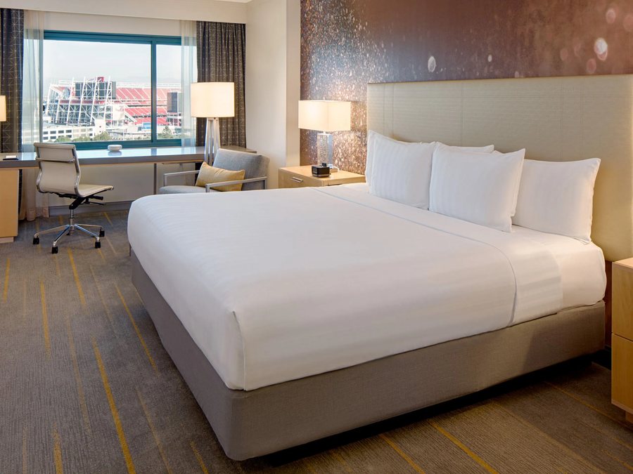 Hyatt Regency Santa Clara — Guest room