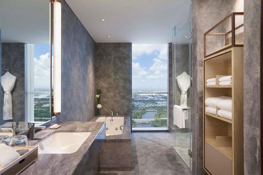 Hyatt Regency Shanghai Jiading — Bathroom