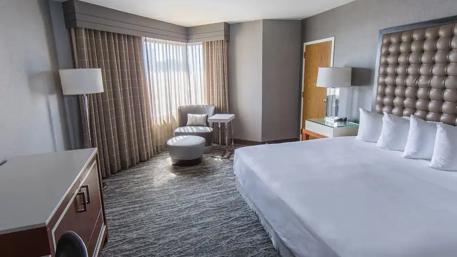 Hyatt Regency St Louis at The Arch — Guest room