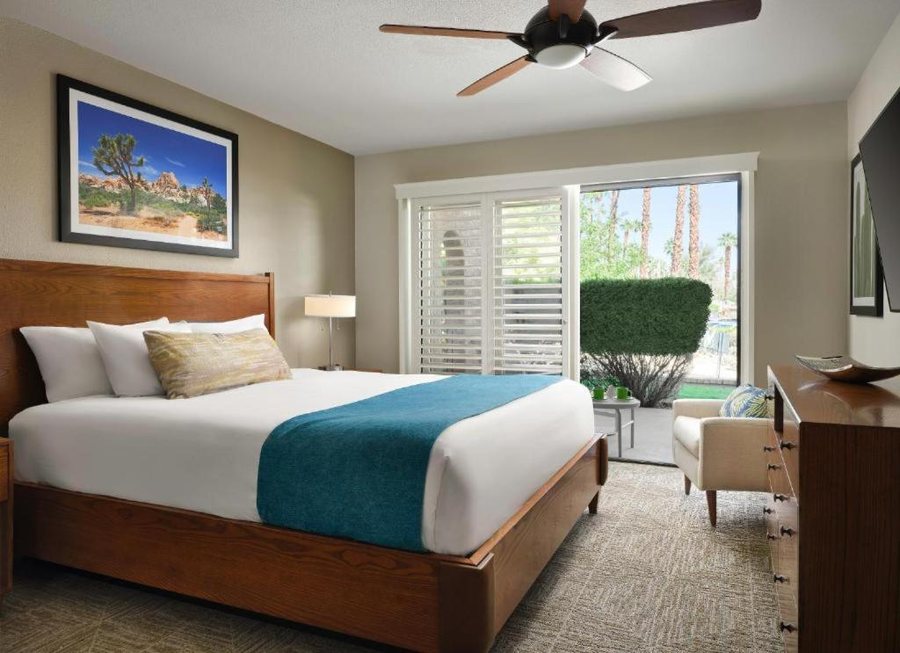 Hyatt Vacation Club At Desert Oasis — Guest room
