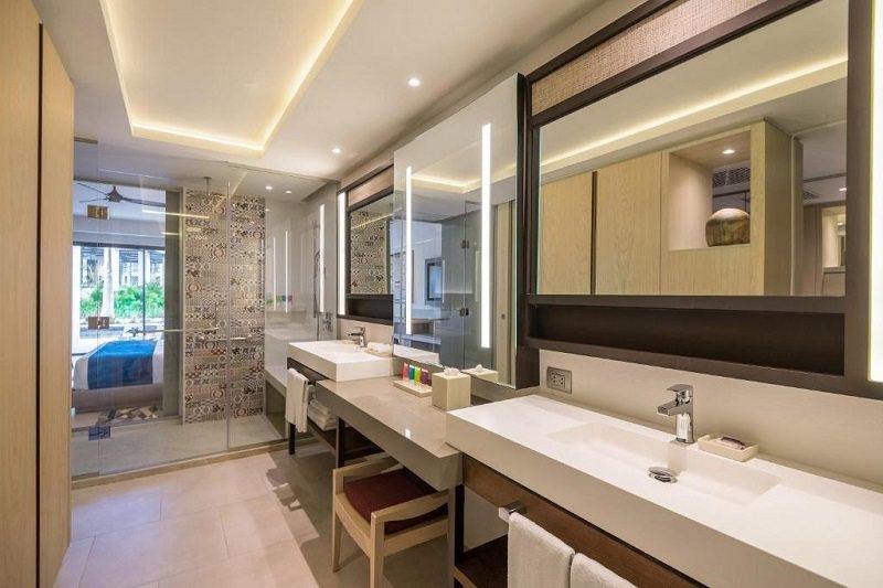 Hyatt Zilara Cap Cana — Bathroom