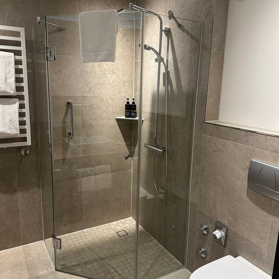 Hyperion Hotel Berlin — Bathroom