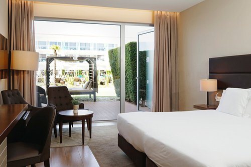 Iberostar Selection Lagos Algarve — Guest room