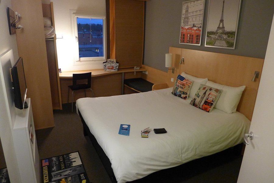 Ibis Praha Old Town Prague Bohemia — Guest room