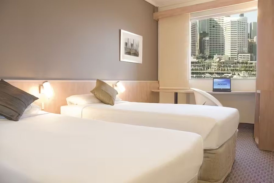 Ibis Sydney Darling Harbour — Guest room