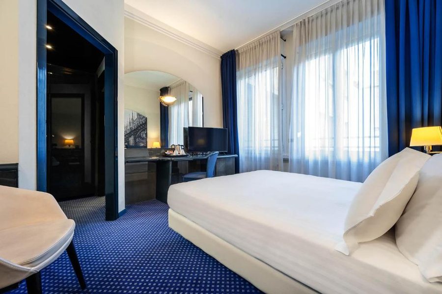 IH Hotels Milano Ambasciatori — Guest room