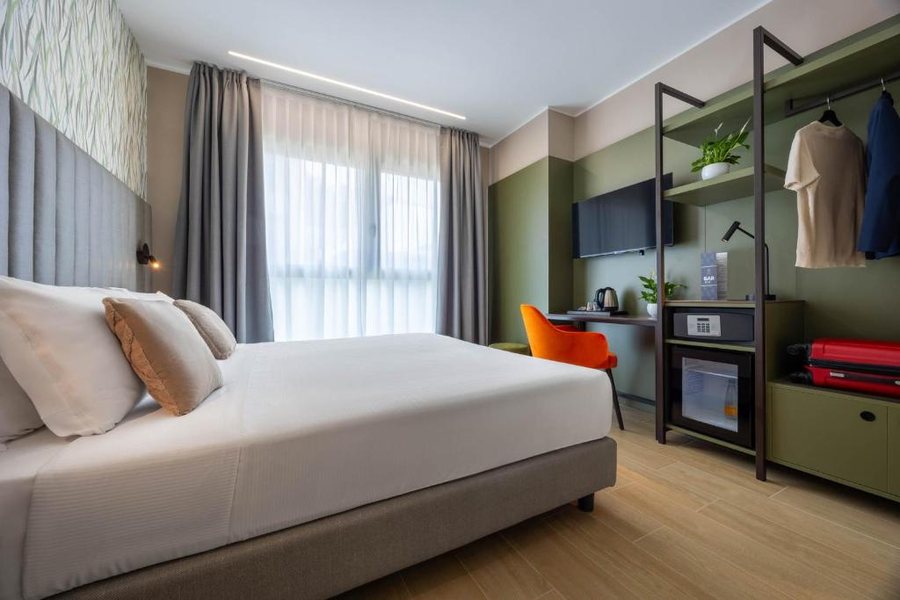 IH Hotels Milano Watt 13 — Guest room