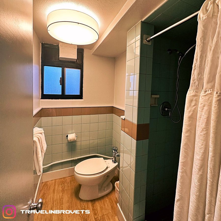IHG Army Hotels Building 228 — Bathroom