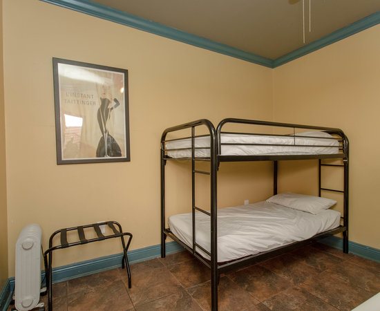 India House Hostel — Guest room