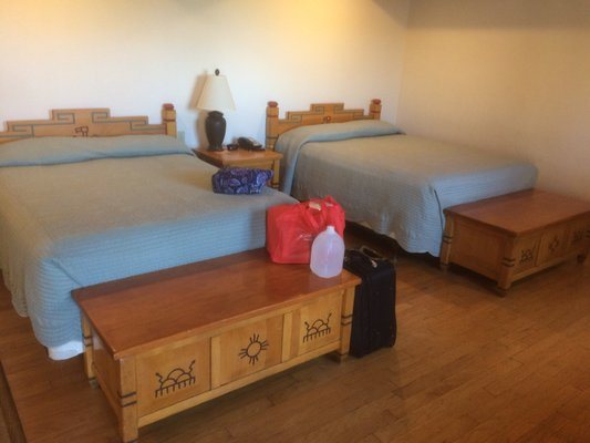 Indian Lodge — Guest room