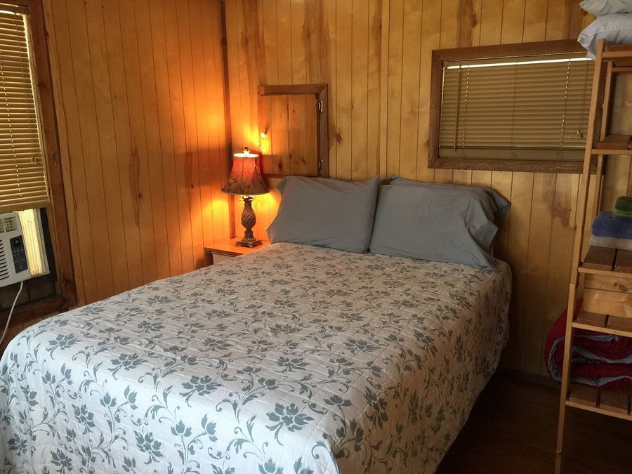 Indian Pass Campground — Guest room