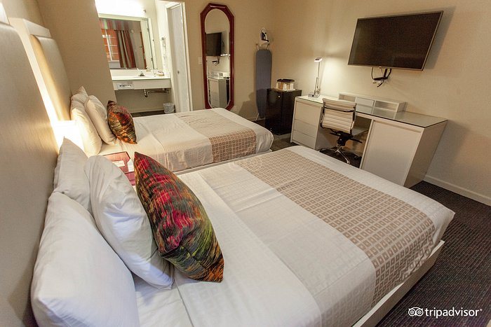 Inn at Golden Gate — Guest room